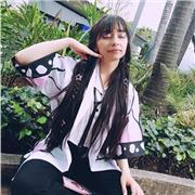 Licenciada en pedagogía infantil, brinda apoyo a estudiantes de preescolar y primaria, frente conocimientos del área  Inglés